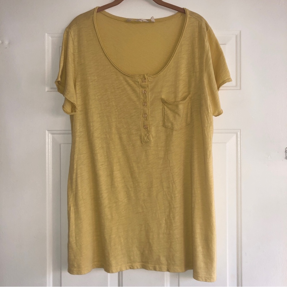 Soft Surroundings Yellow Pocket Tee‎ Large